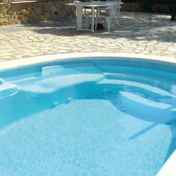 Piscina URANUS